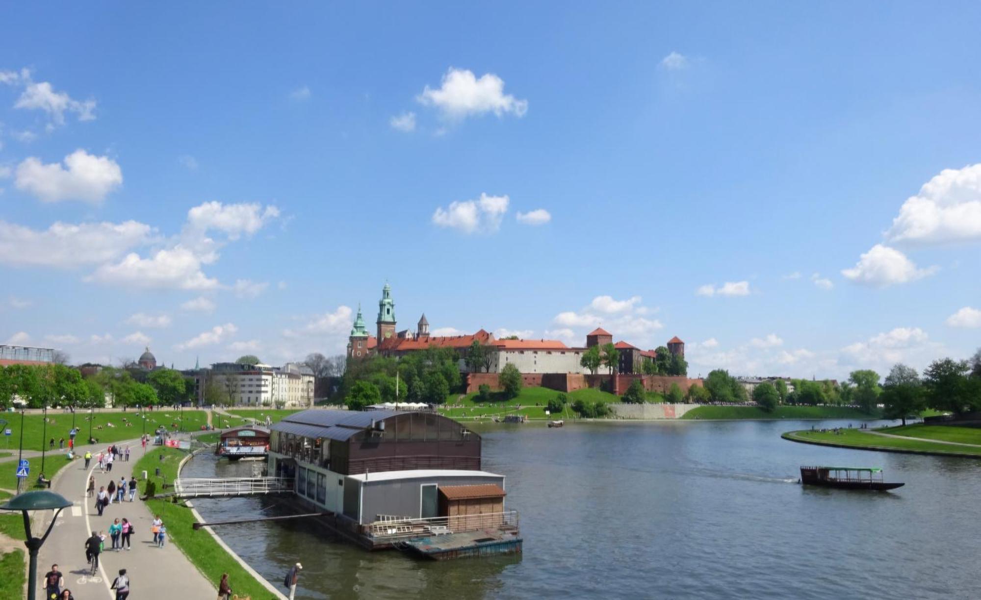 Vistula Avenue Apartment Free Parking, Swimming Pool, Sauna & Gym คราคูฟ ภายนอก รูปภาพ