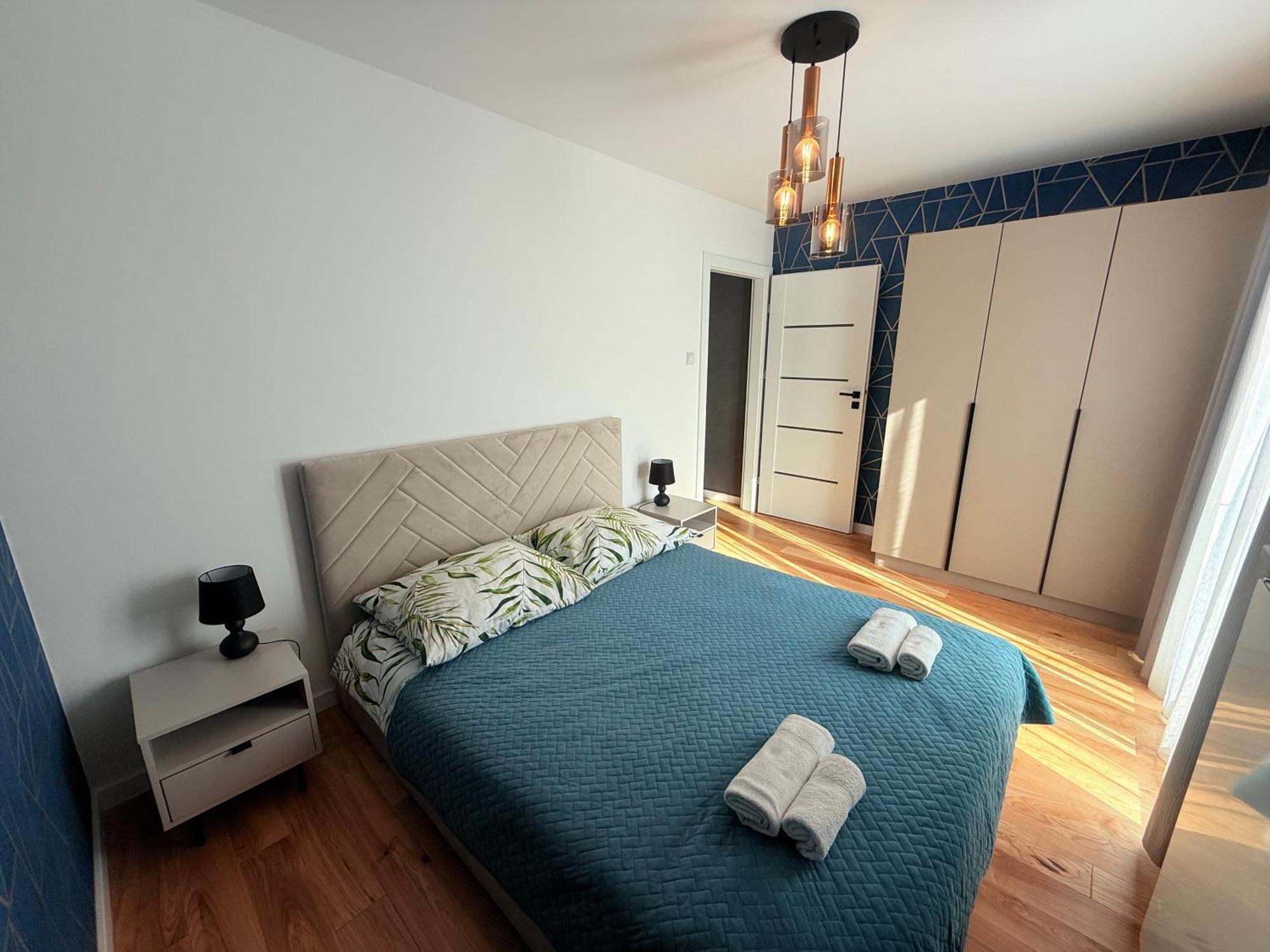 Vistula Avenue Apartment Free Parking, Swimming Pool, Sauna & Gym คราคูฟ ภายนอก รูปภาพ