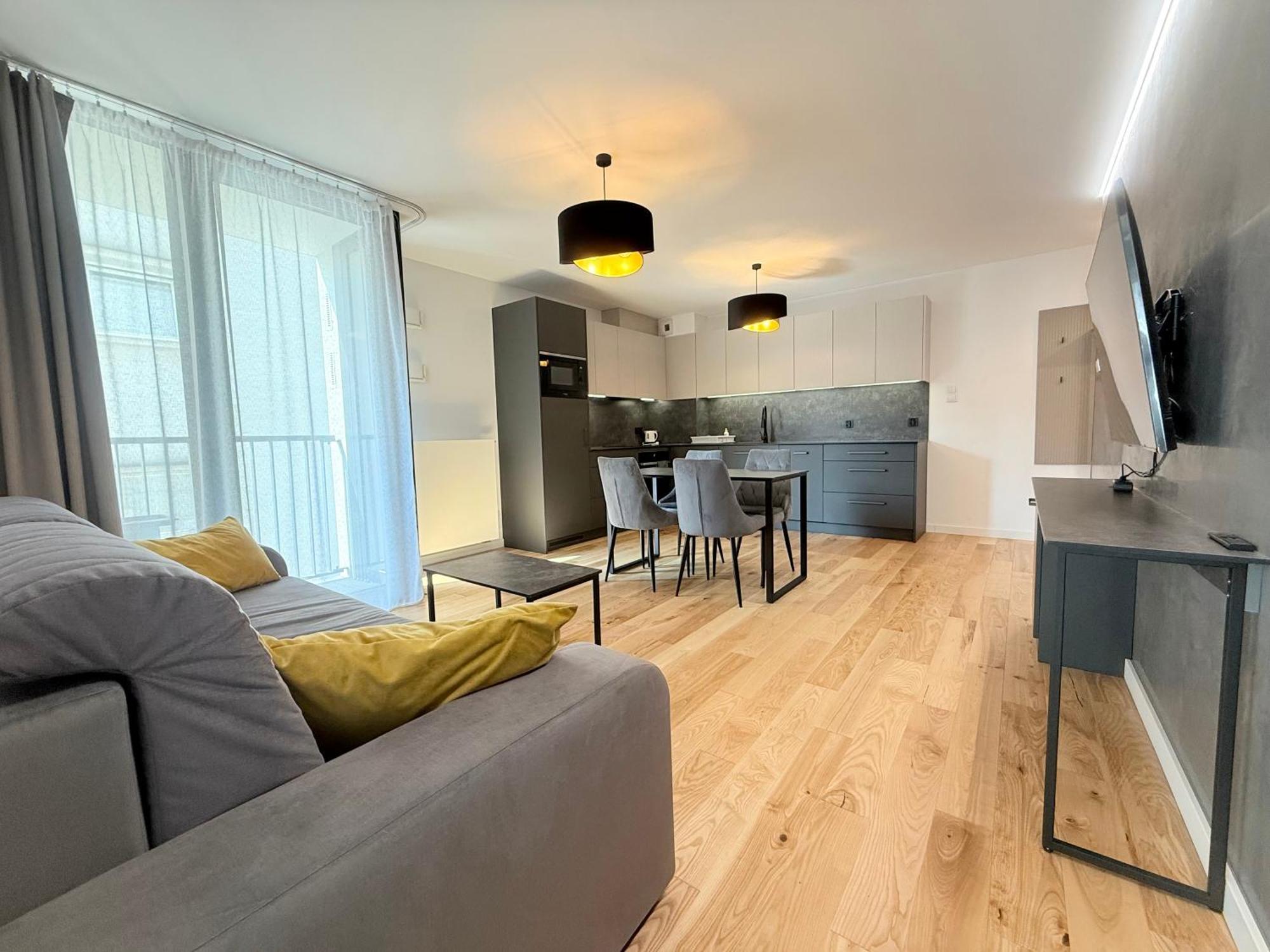Vistula Avenue Apartment Free Parking, Swimming Pool, Sauna & Gym คราคูฟ ภายนอก รูปภาพ